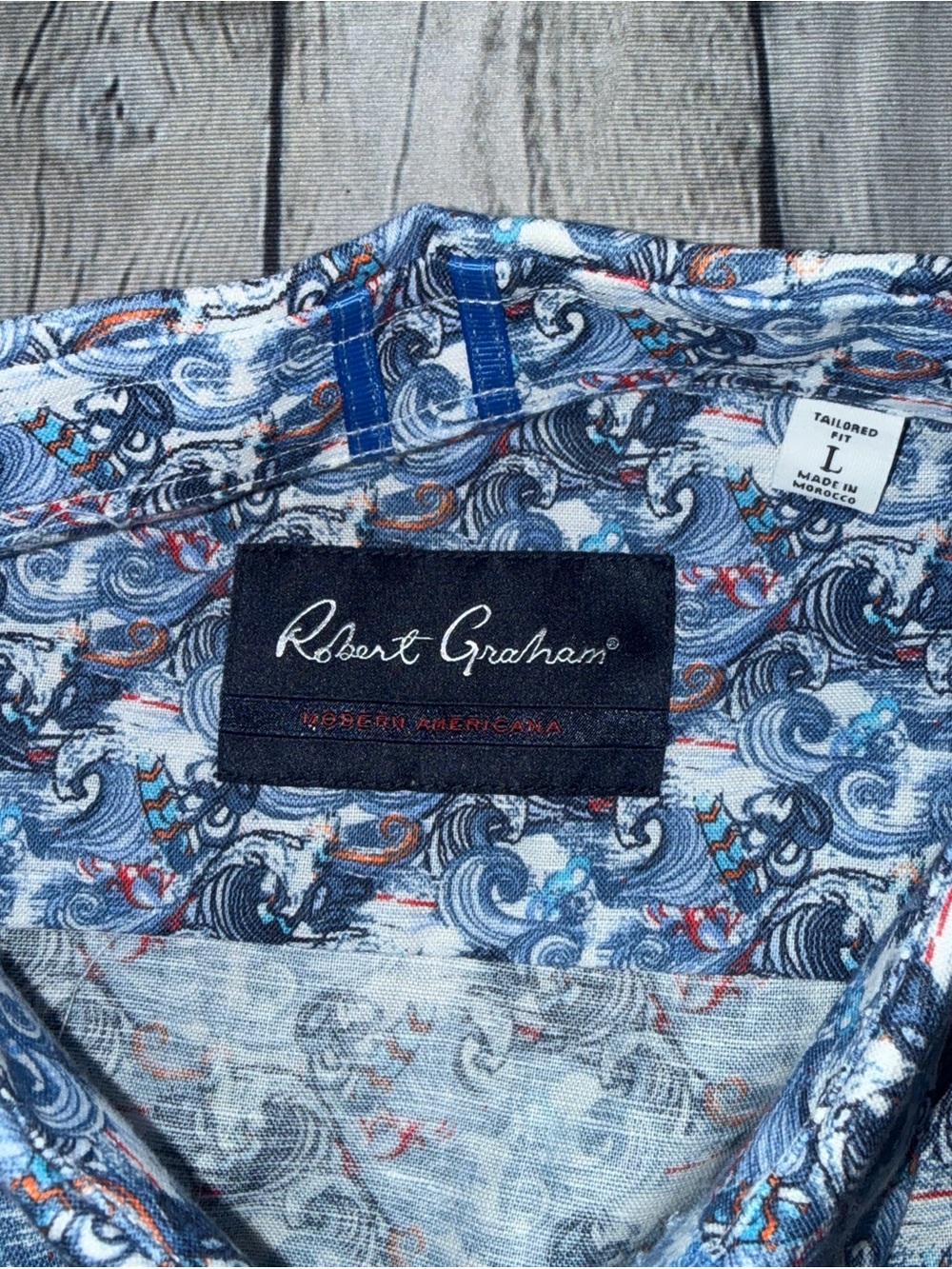 Robert Graham Tailored Button Down - Picture 6 of 6